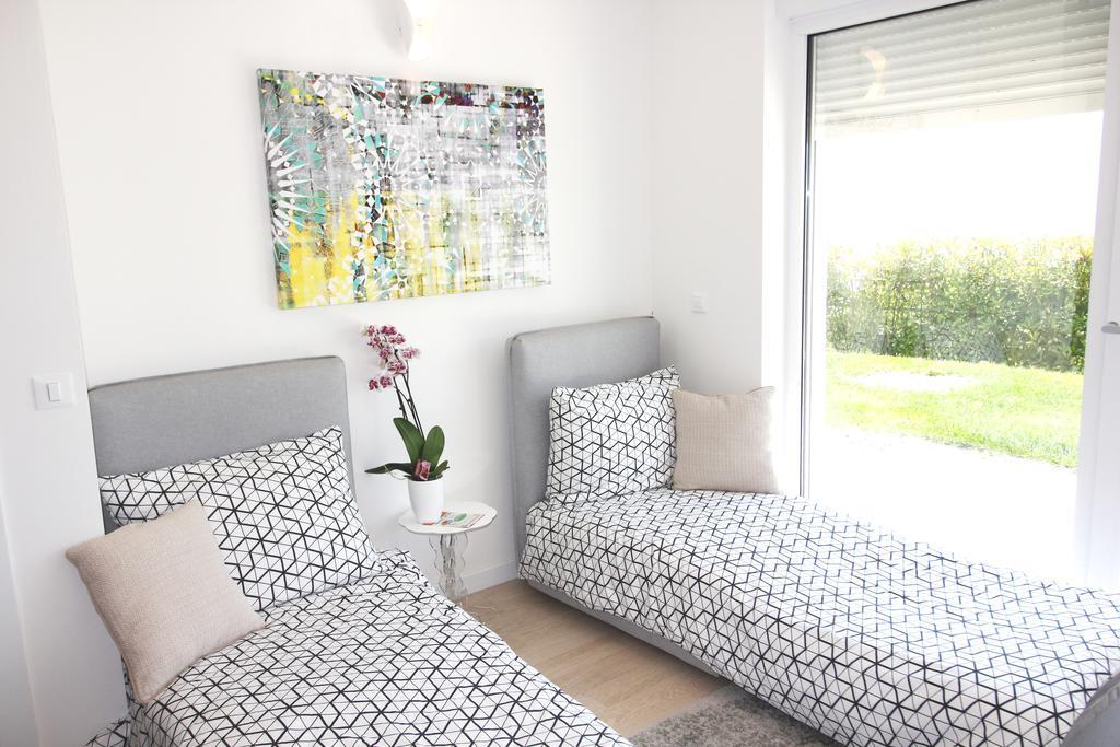 Studio apartment Miramare Fiume Esterno foto